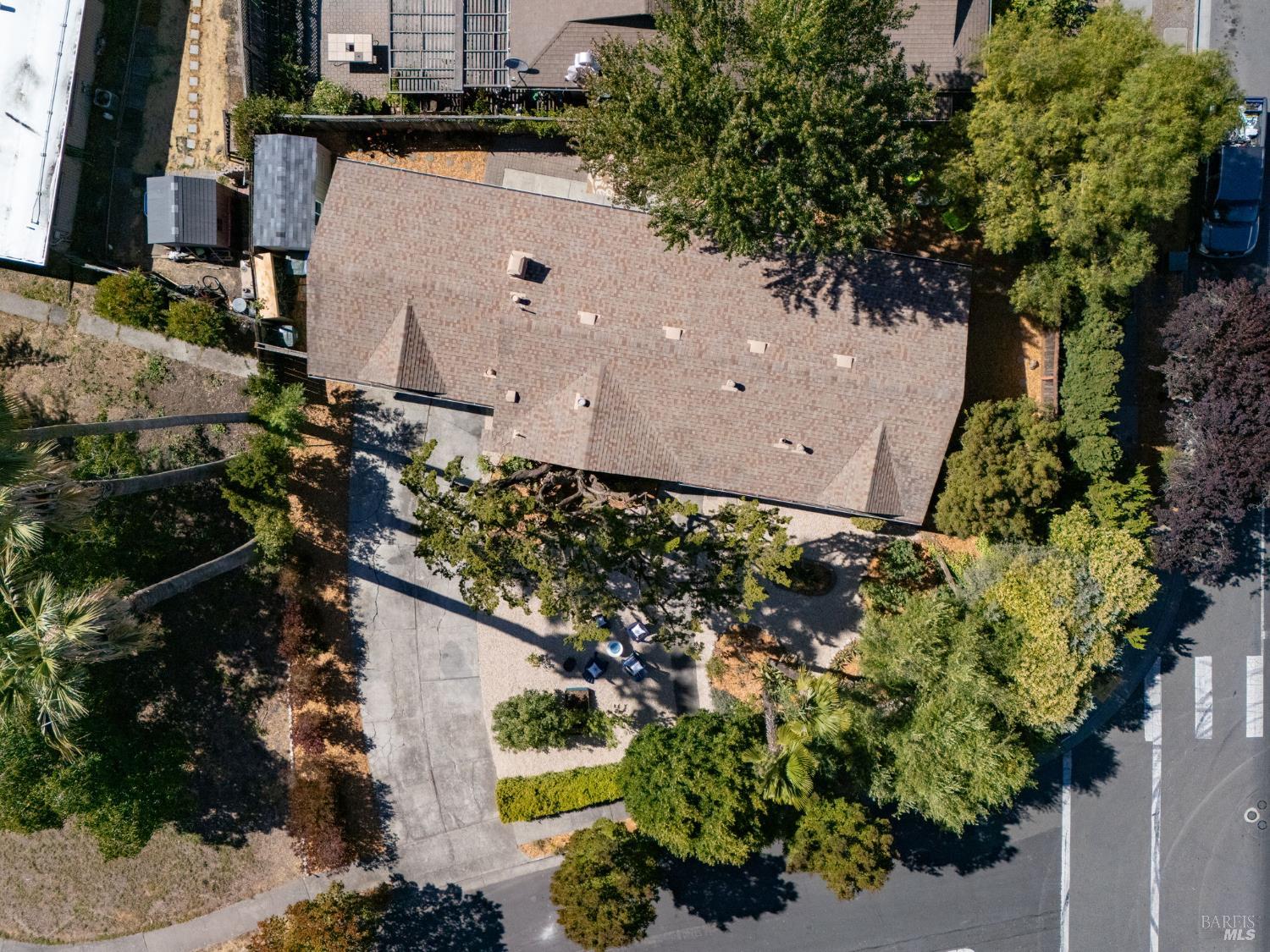 Detail Gallery Image 53 of 54 For 7449 Adrian Dr, Rohnert Park,  CA 94928 - 3 Beds | 2 Baths