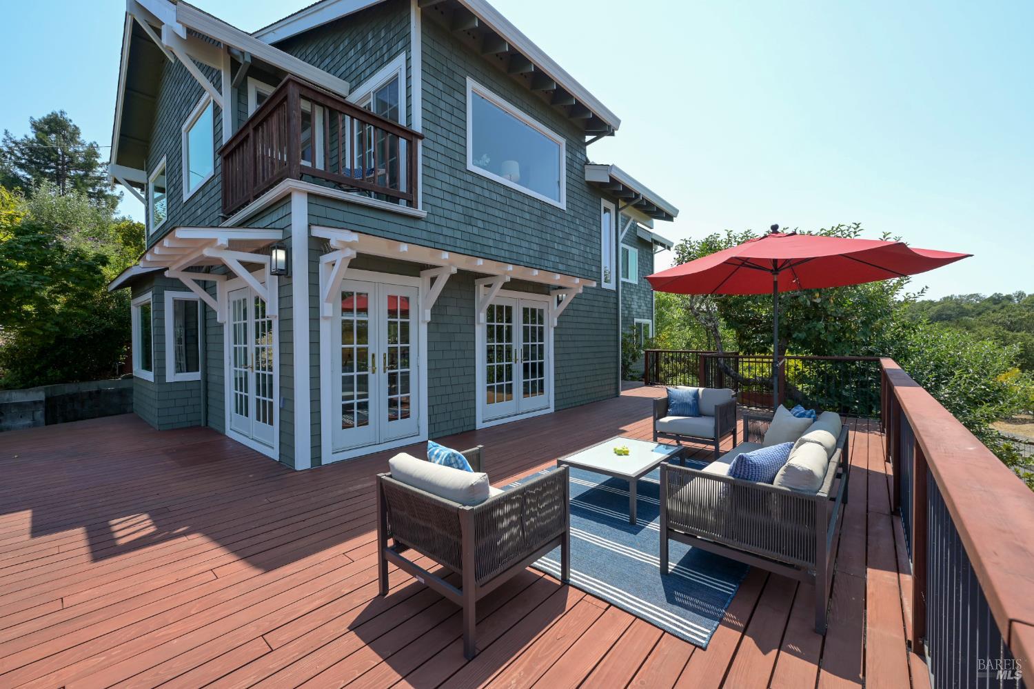 Detail Gallery Image 31 of 48 For 2547 Lewis Dr, Sebastopol,  CA 95472 - 3 Beds | 3 Baths