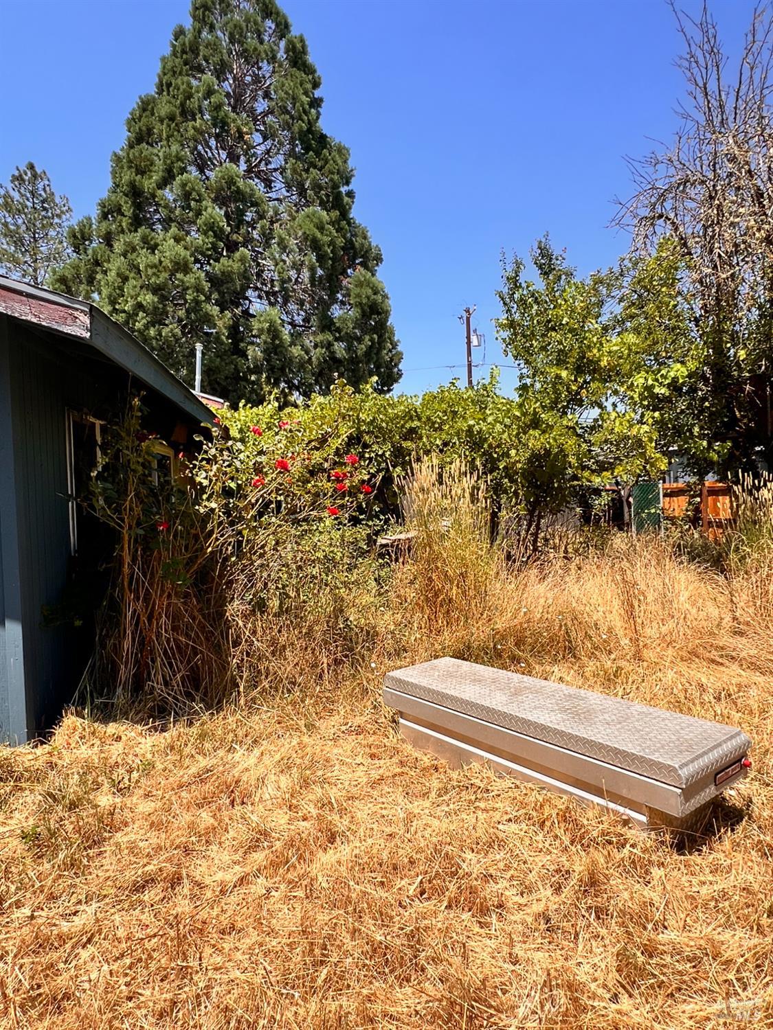 Detail Gallery Image 12 of 26 For 481 Della Ave, Willits,  CA 95490 - 2 Beds | 1 Baths