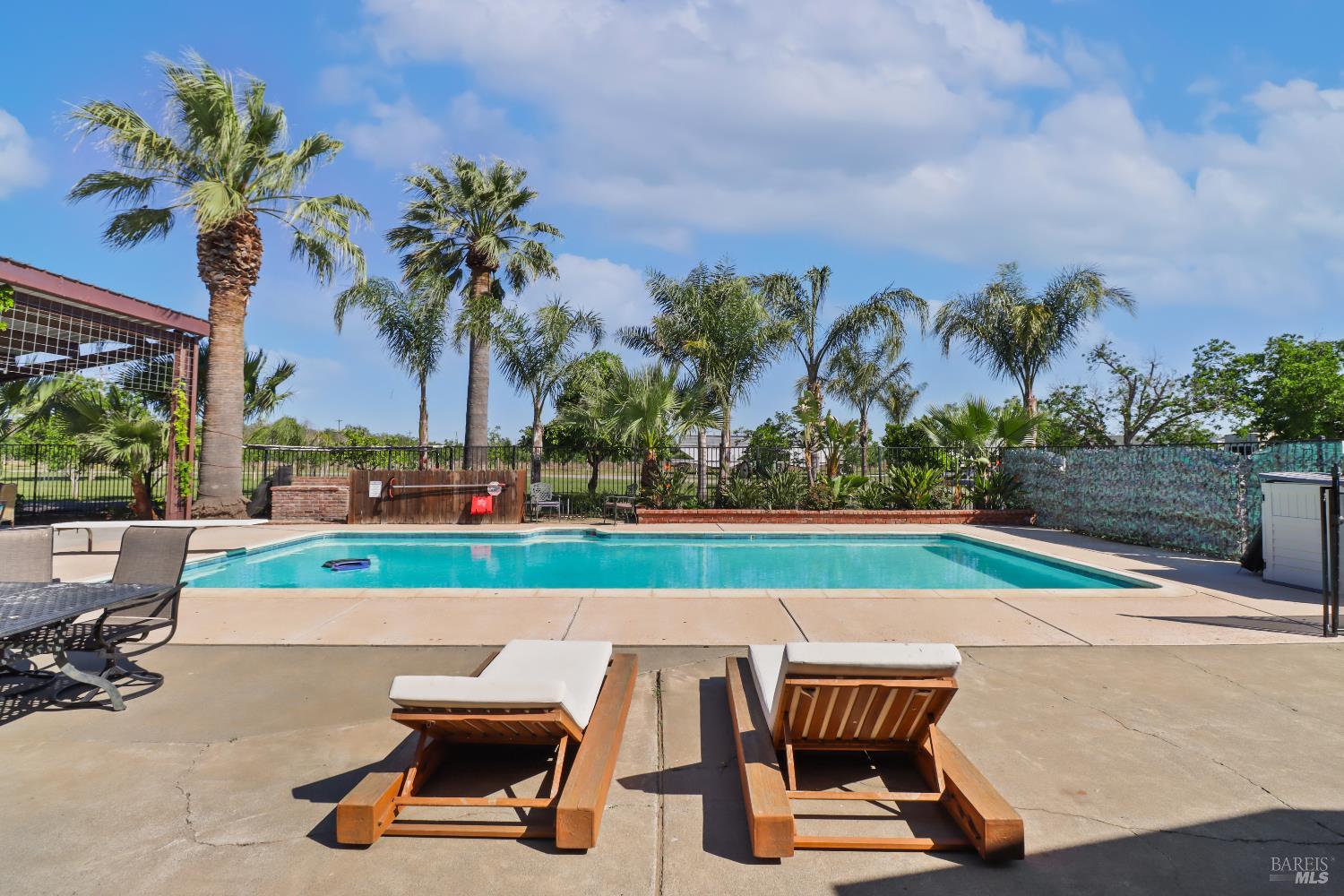 Detail Gallery Image 29 of 99 For 9192 Boyce Rd, Winters,  CA 95694 - 3 Beds | 2 Baths
