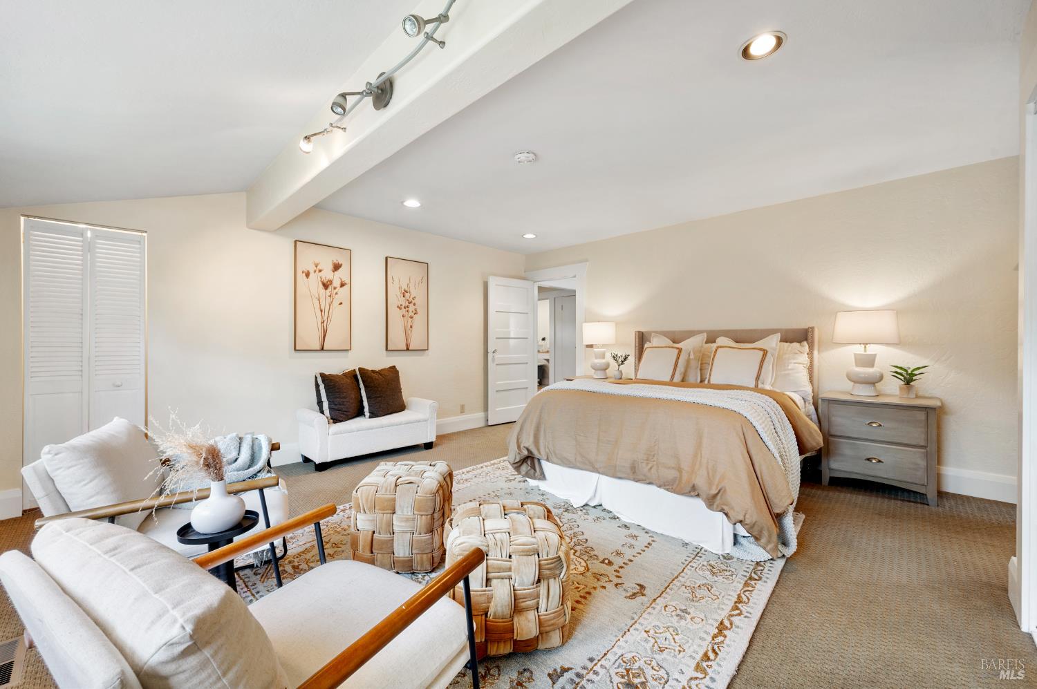 Detail Gallery Image 22 of 66 For 5740 Old Redwood Hwy, Penngrove,  CA 94951 - 3 Beds | 3 Baths