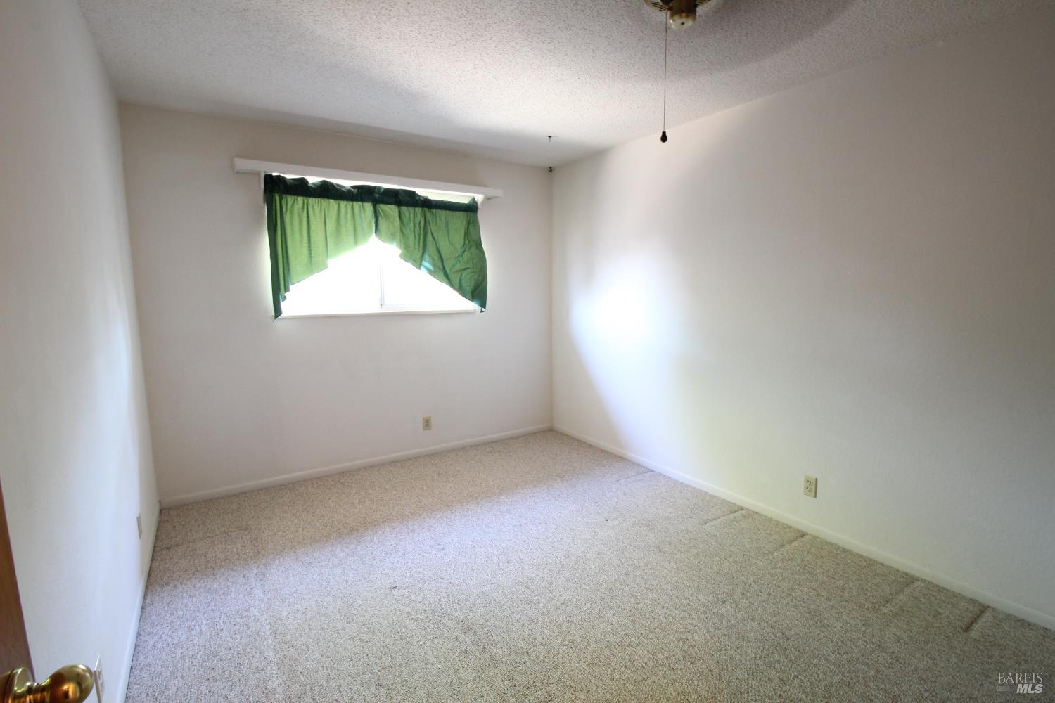 Detail Gallery Image 20 of 48 For 500 Logan St, Rio Vista,  CA 94571 - 3 Beds | 2/1 Baths