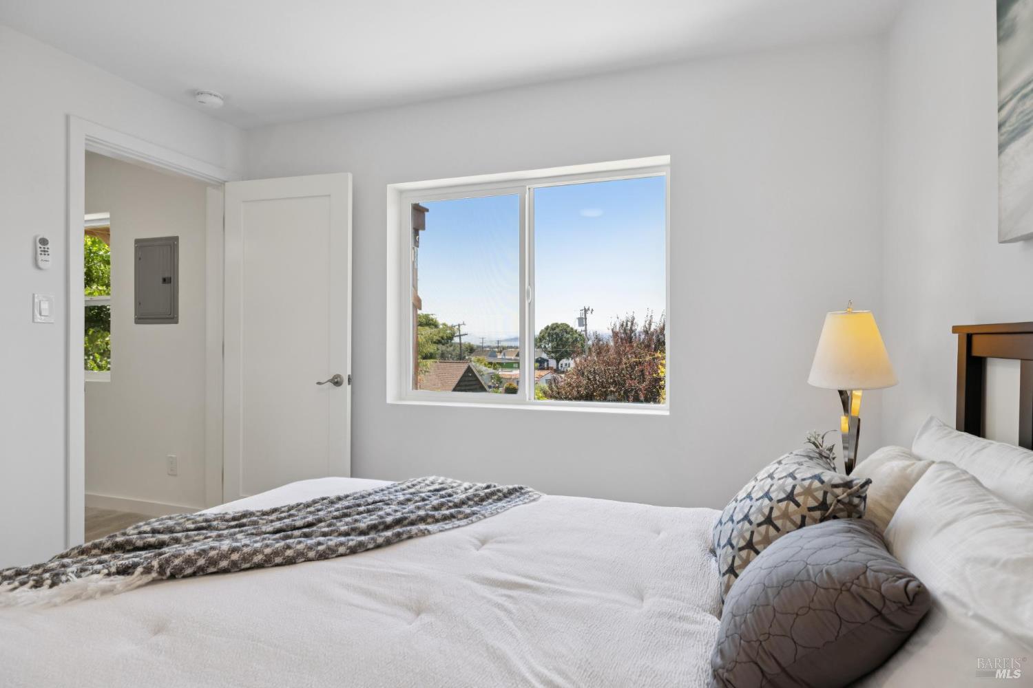 Detail Gallery Image 44 of 74 For 2437 Edwards Ave, El Cerrito,  CA 94530 - 6 Beds | 3/1 Baths