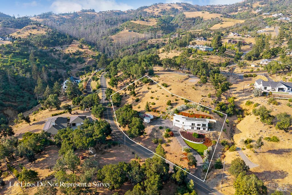Detail Gallery Image 43 of 75 For 5560 Crystal Dr, Santa Rosa,  CA 95404 - 3 Beds | 2/1 Baths
