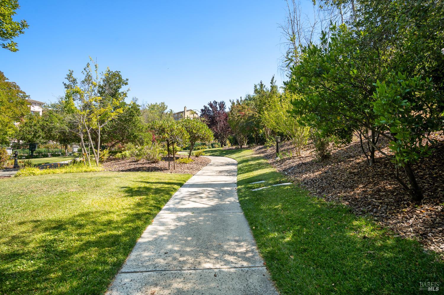 Detail Gallery Image 60 of 68 For 9272 Hallmark Pl, Vallejo,  CA 94591 - 4 Beds | 4 Baths