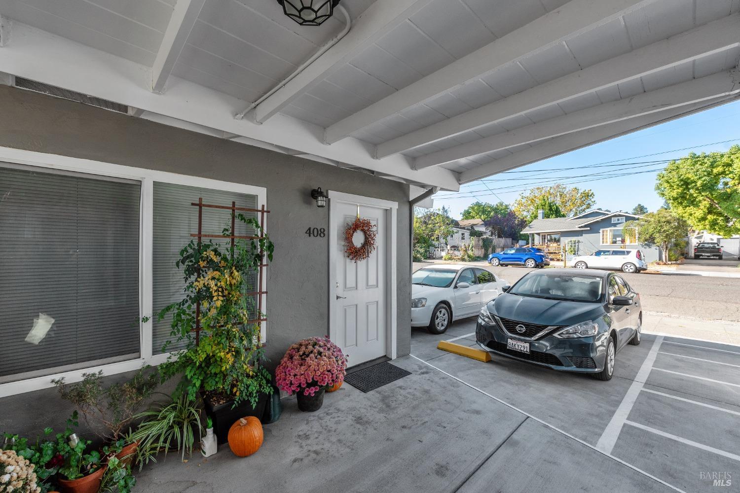 Detail Gallery Image 4 of 10 For 408 Keller St, Petaluma,  CA 94952 - – Beds | – Baths