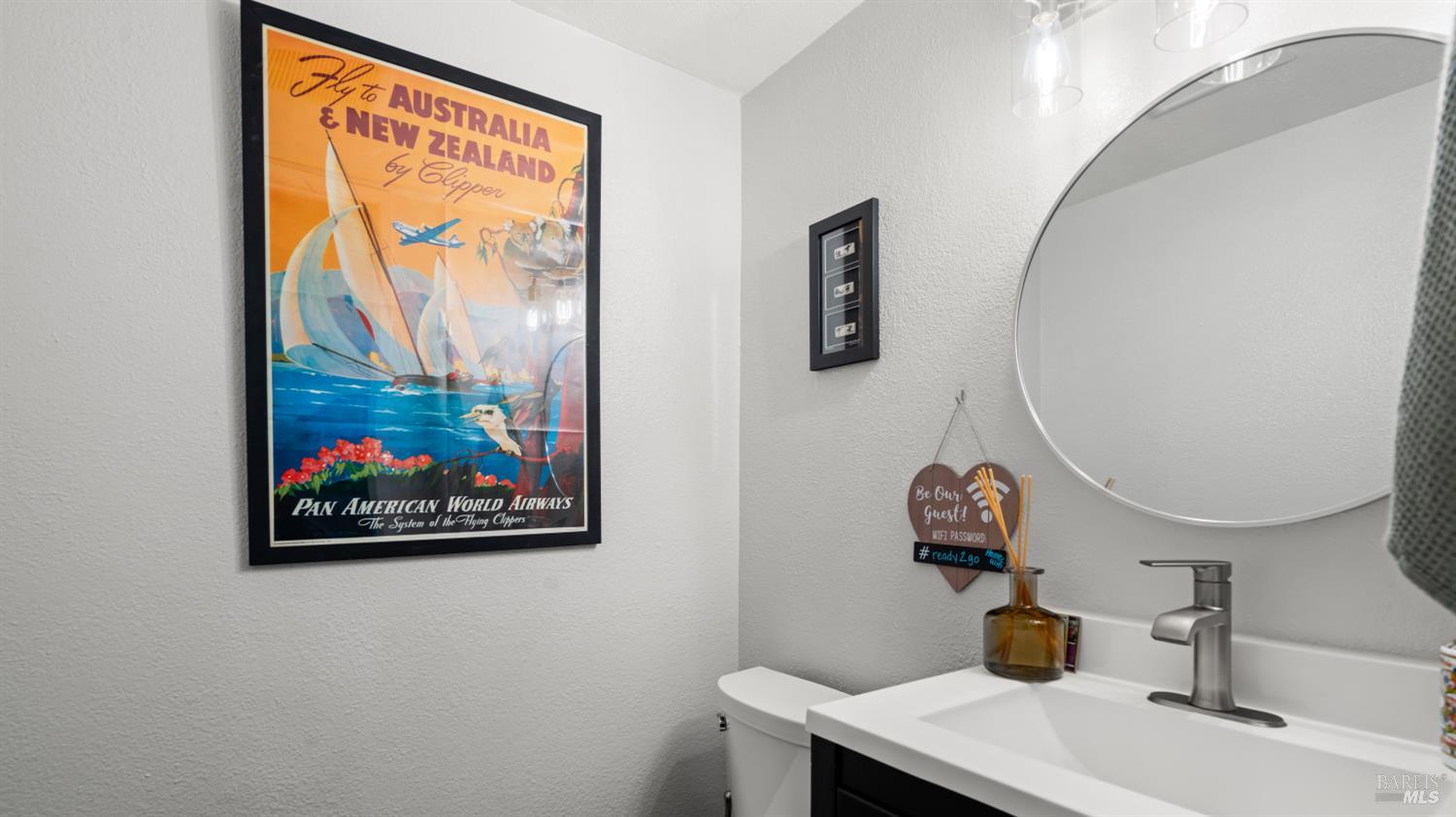 Detail Gallery Image 42 of 61 For 1711 Capistrano Dr, Petaluma,  CA 94954 - 6 Beds | 2/1 Baths