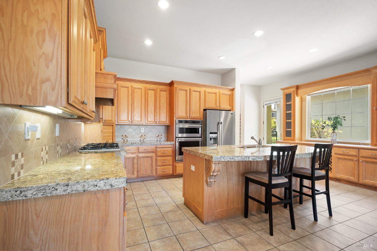 Detail Gallery Image 16 of 68 For 9272 Hallmark Pl, Vallejo,  CA 94591 - 4 Beds | 4 Baths