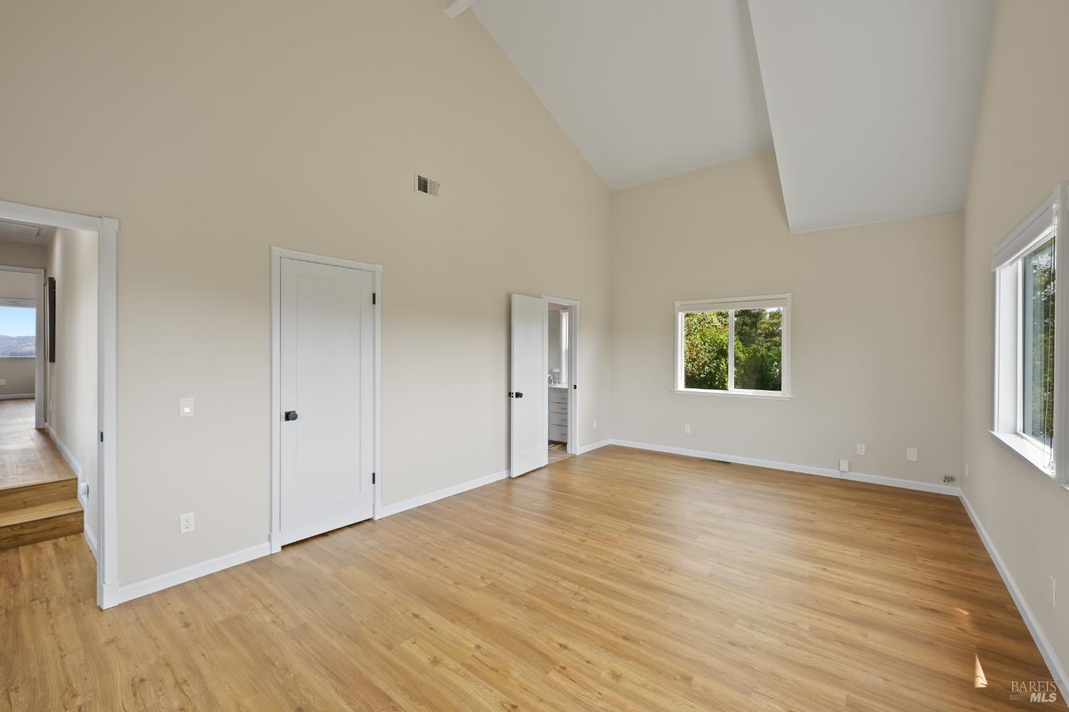 Detail Gallery Image 26 of 48 For 2547 Lewis Dr, Sebastopol,  CA 95472 - 3 Beds | 3 Baths