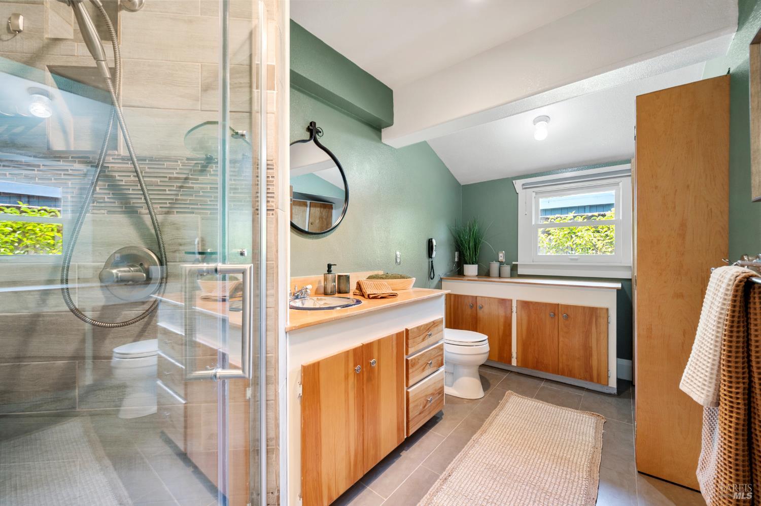 Detail Gallery Image 25 of 66 For 5740 Old Redwood Hwy, Penngrove,  CA 94951 - 3 Beds | 3 Baths