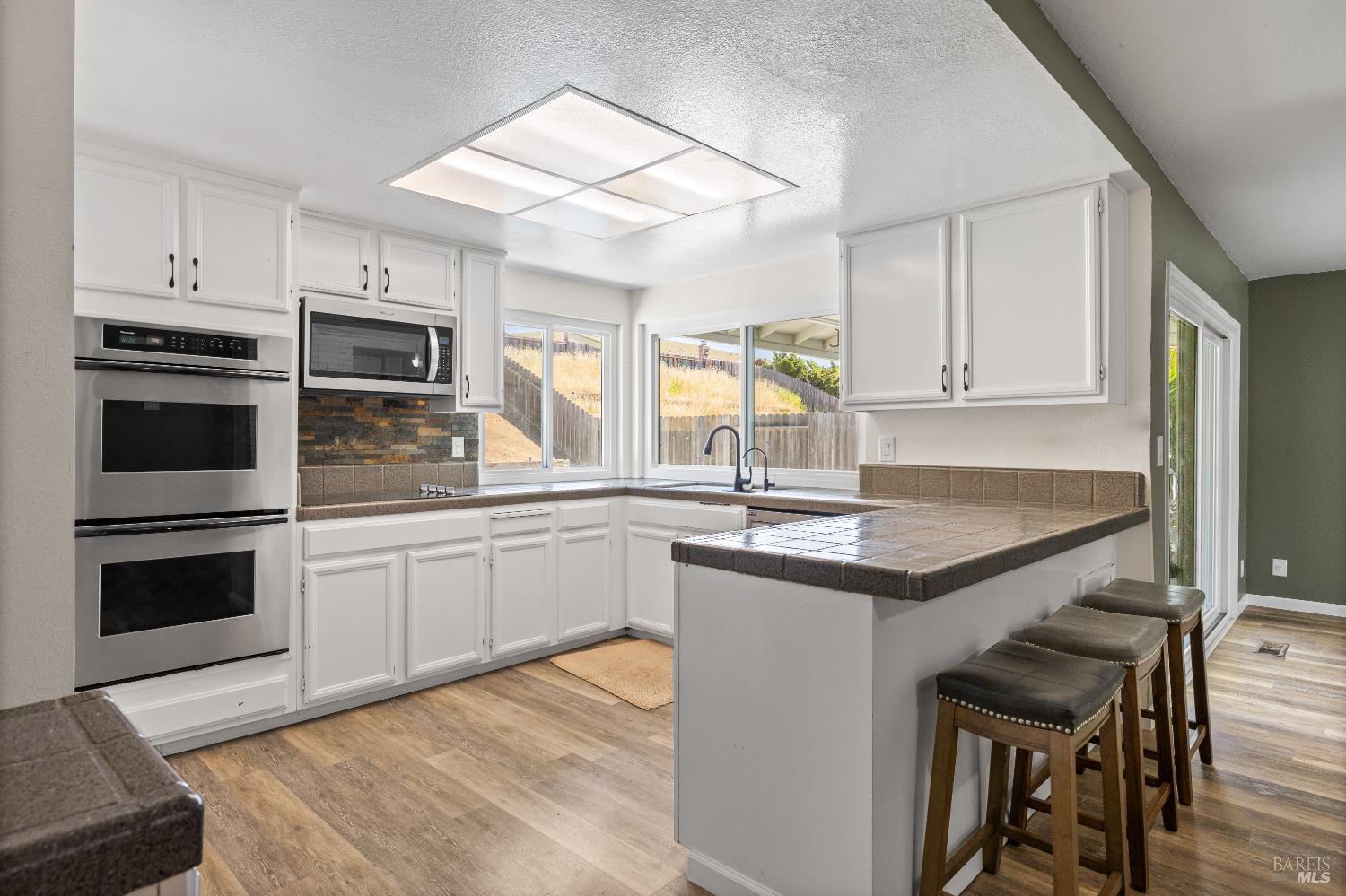 Detail Gallery Image 15 of 73 For 414 Brunswick Dr, Vallejo,  CA 94591 - 3 Beds | 2 Baths