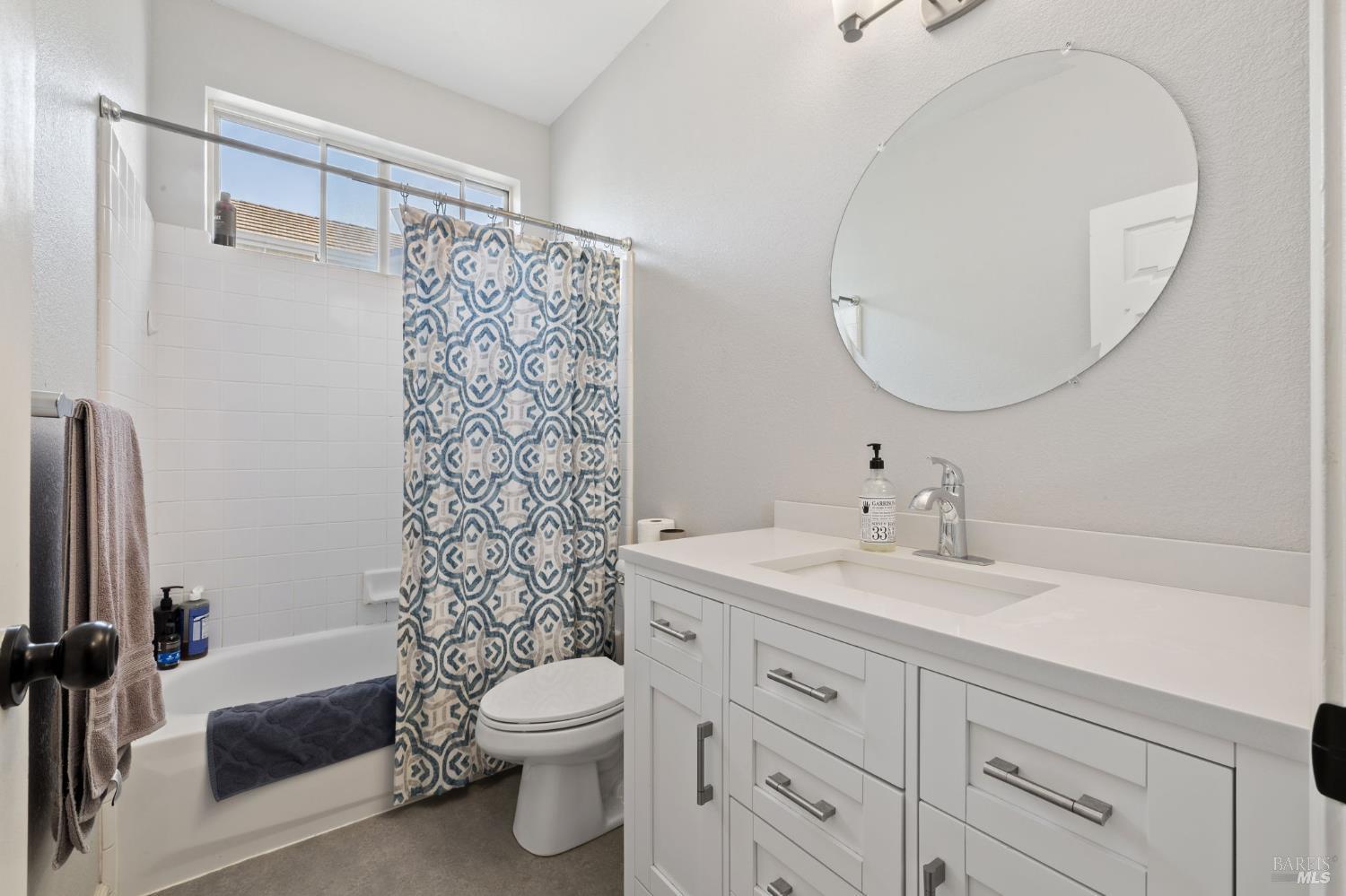 Detail Gallery Image 26 of 47 For 1628 Andover Way, Petaluma,  CA 94954 - 4 Beds | 2 Baths