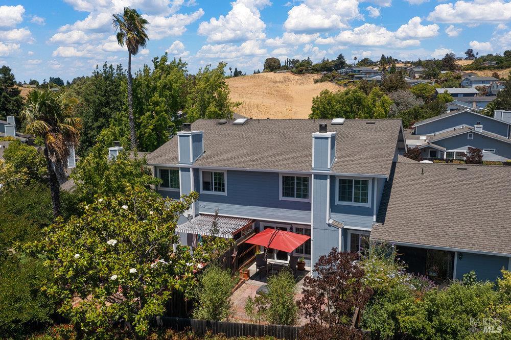 Detail Gallery Image 26 of 33 For 1774 Devonshire Dr, Benicia,  CA 94510 - 3 Beds | 2/1 Baths