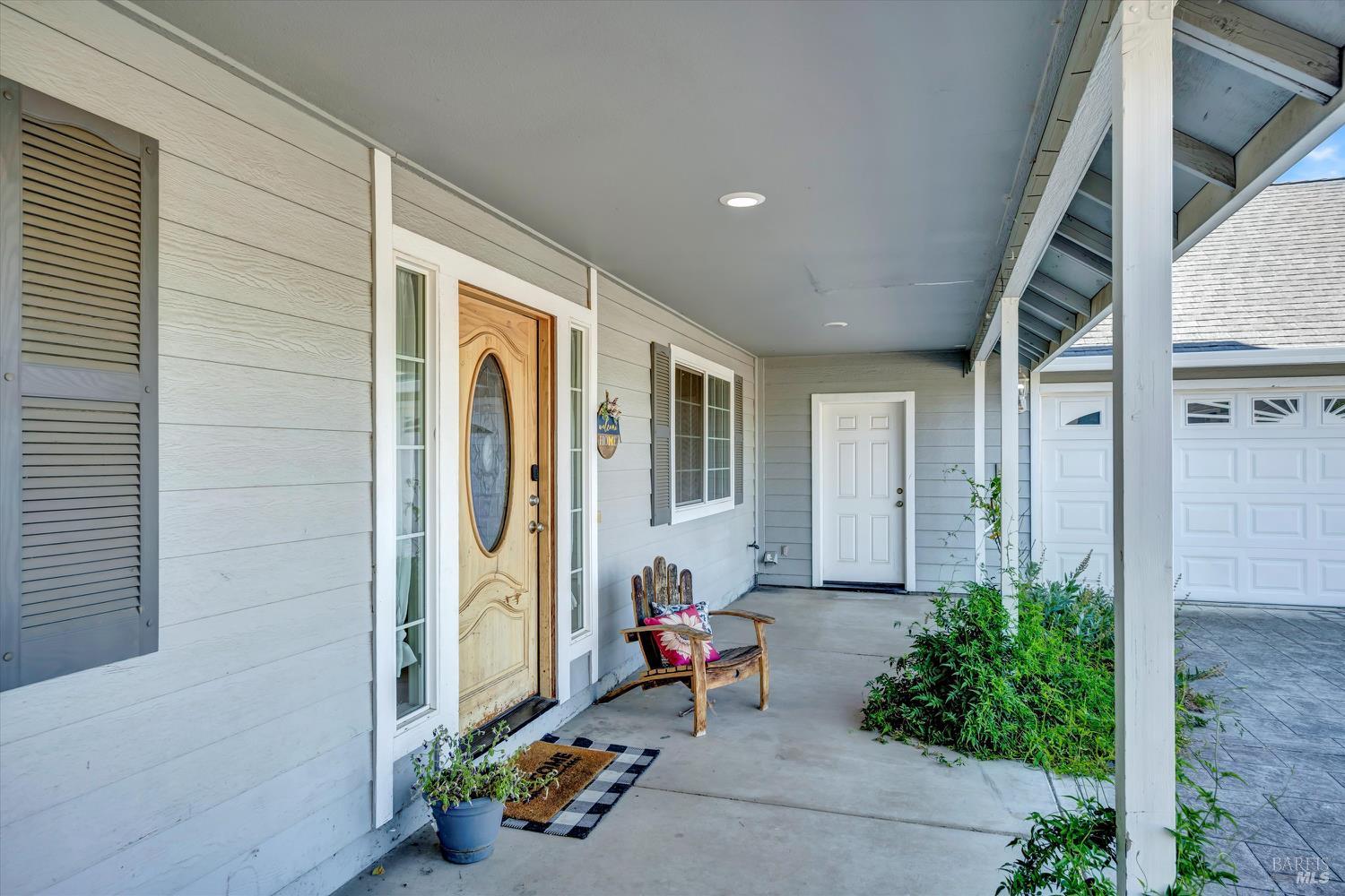 Detail Gallery Image 37 of 38 For 18695 Horseshoe Rd, Hidden Valley Lake,  CA 95467 - 3 Beds | 2/1 Baths