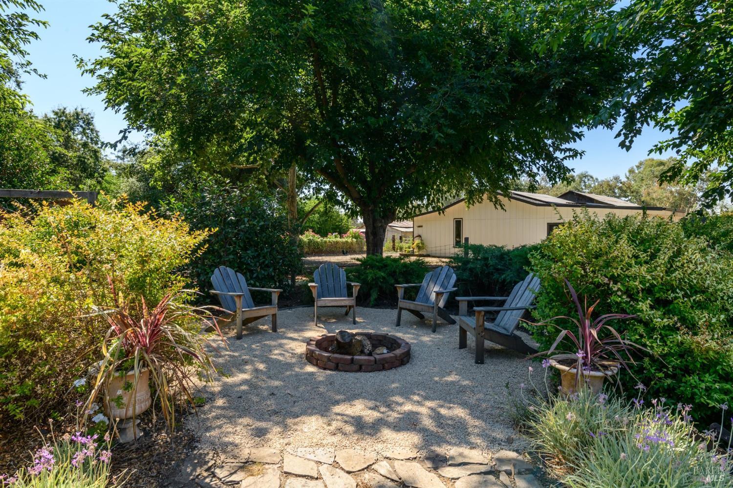 Detail Gallery Image 55 of 117 For 7598 Deer Valley Trl, Vacaville,  CA 95688 - 3 Beds | 2/1 Baths