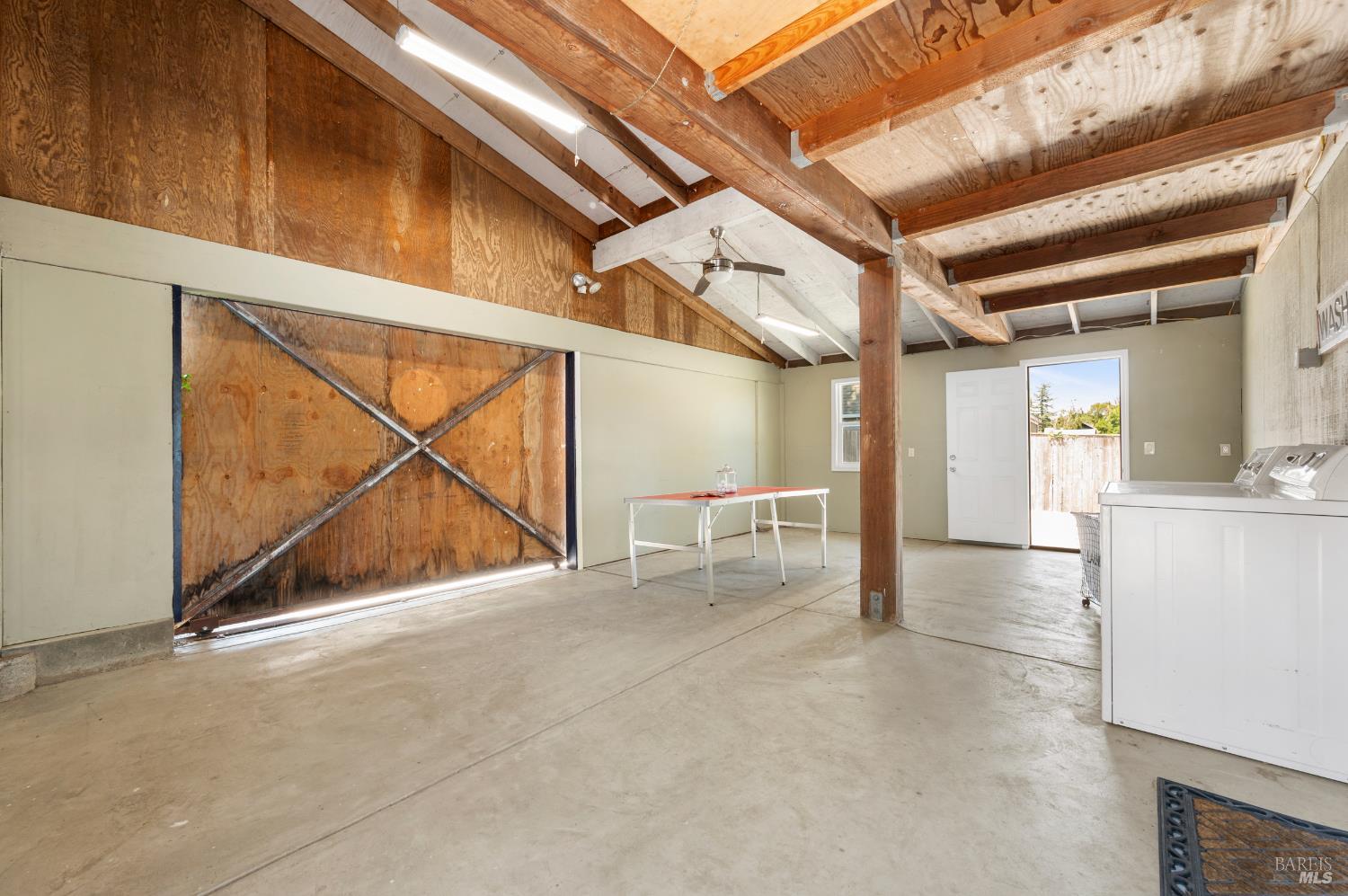 Detail Gallery Image 39 of 66 For 5740 Old Redwood Hwy, Penngrove,  CA 94951 - 3 Beds | 3 Baths