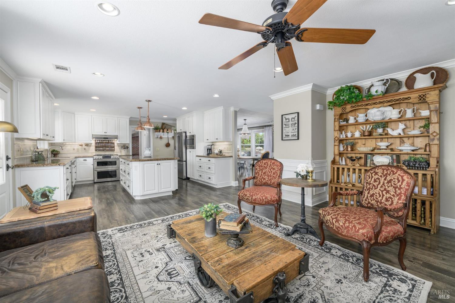 Detail Gallery Image 21 of 117 For 7598 Deer Valley Trl, Vacaville,  CA 95688 - 3 Beds | 2/1 Baths