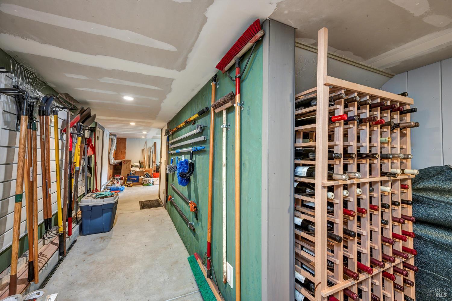 Detail Gallery Image 33 of 44 For 401 Matheson St, Healdsburg,  CA 95448 - 3 Beds | 2 Baths