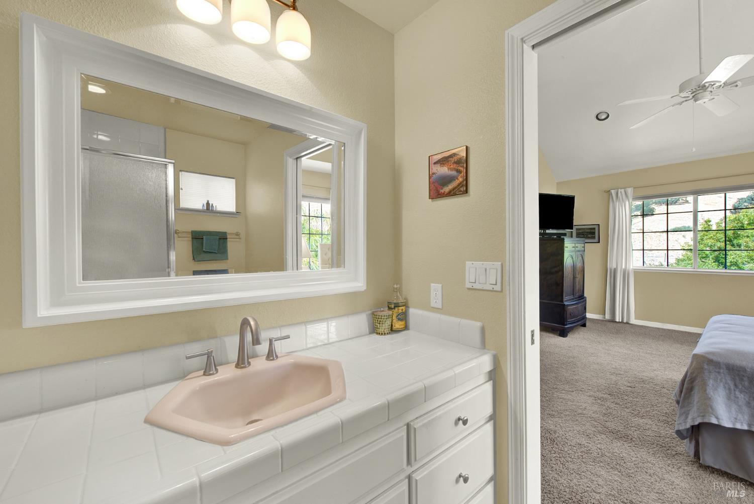 Detail Gallery Image 49 of 71 For 3560 Crownridge Ct, Fairfield,  CA 94534 - 5 Beds | 4 Baths