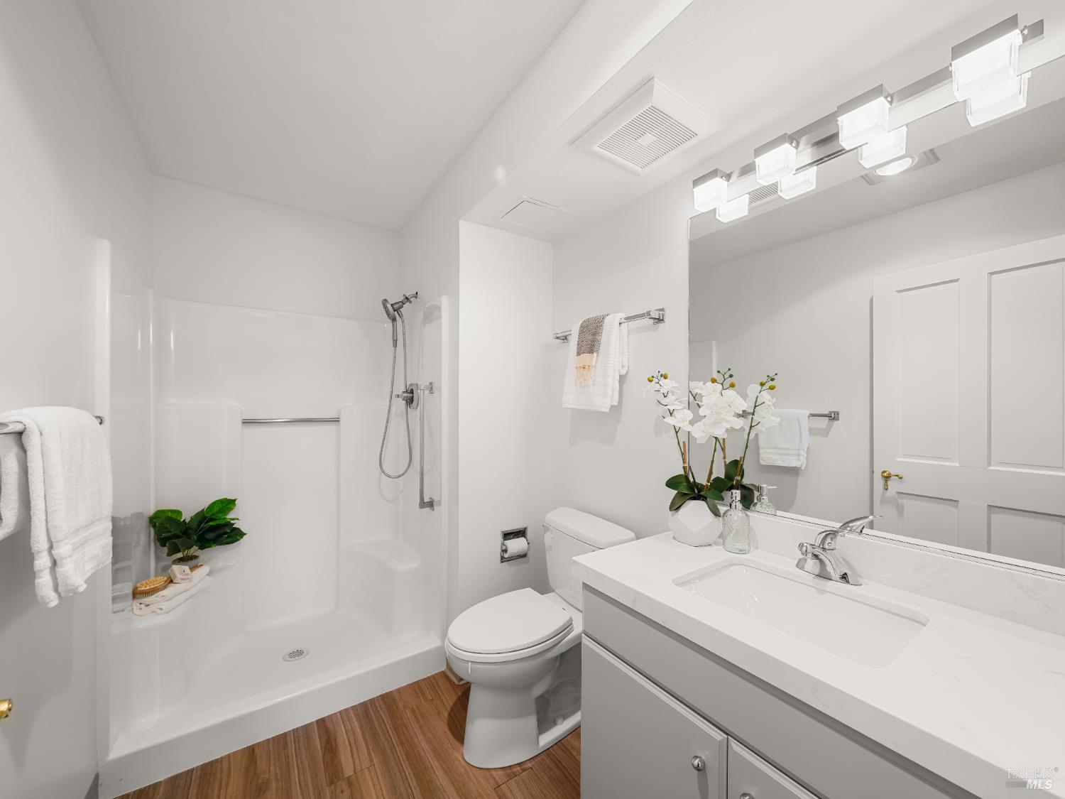 Detail Gallery Image 17 of 37 For 100 Thorndale Dr #326,  San Rafael,  CA 94903 - 2 Beds | 2 Baths