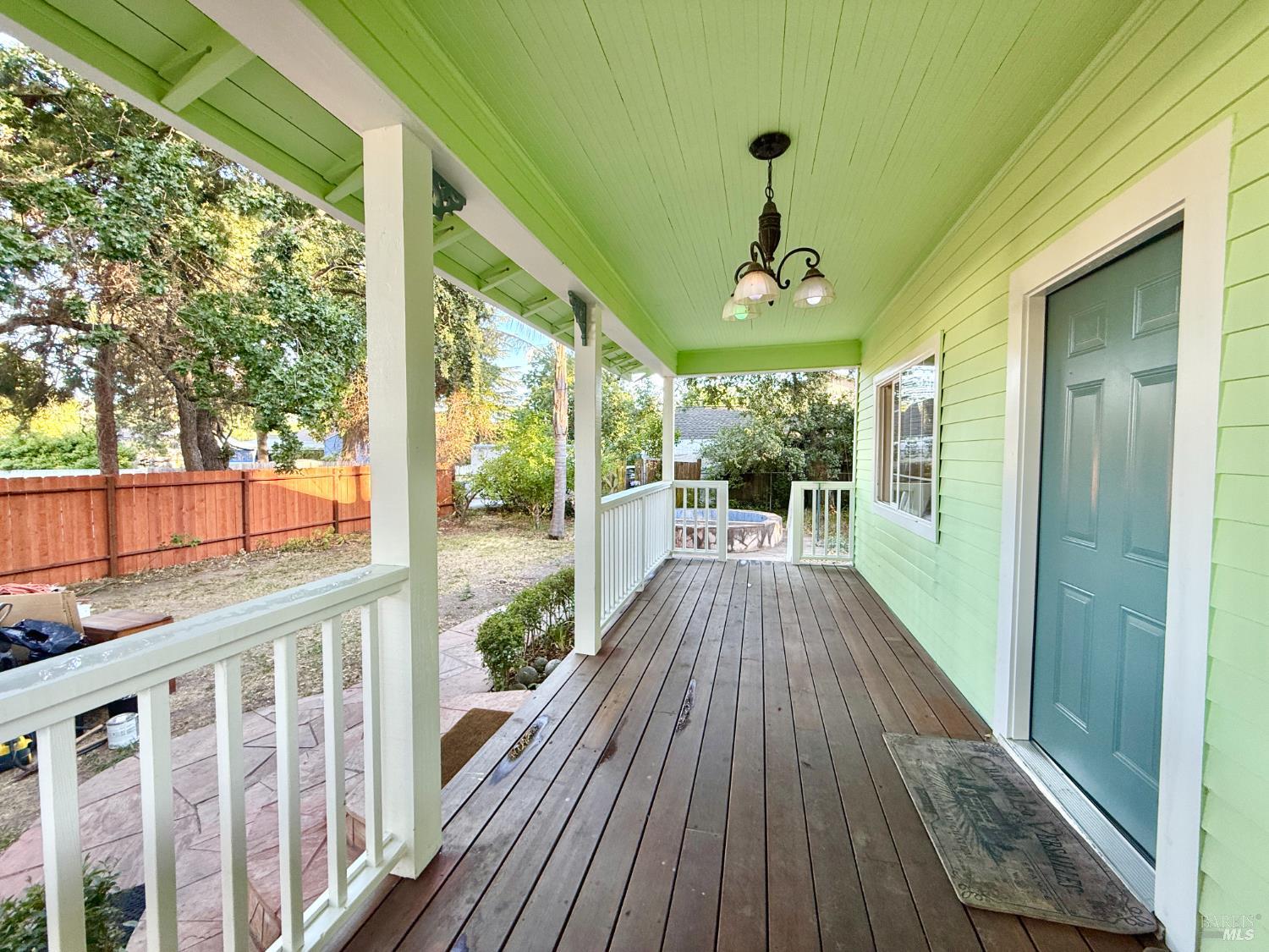 Detail Gallery Image 10 of 16 For 1101 Burbank Ave, Santa Rosa,  CA 95407 - 3 Beds | 2/1 Baths
