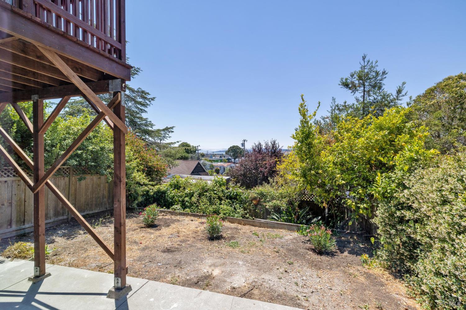 Detail Gallery Image 51 of 74 For 2437 Edwards Ave, El Cerrito,  CA 94530 - 6 Beds | 3/1 Baths