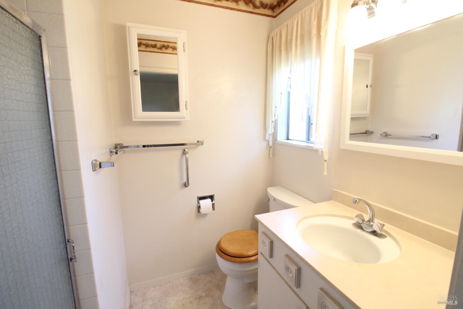 Detail Gallery Image 17 of 48 For 500 Logan St, Rio Vista,  CA 94571 - 3 Beds | 2/1 Baths