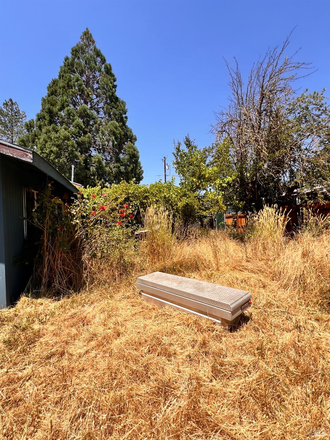 Detail Gallery Image 11 of 26 For 481 Della Ave, Willits,  CA 95490 - 2 Beds | 1 Baths