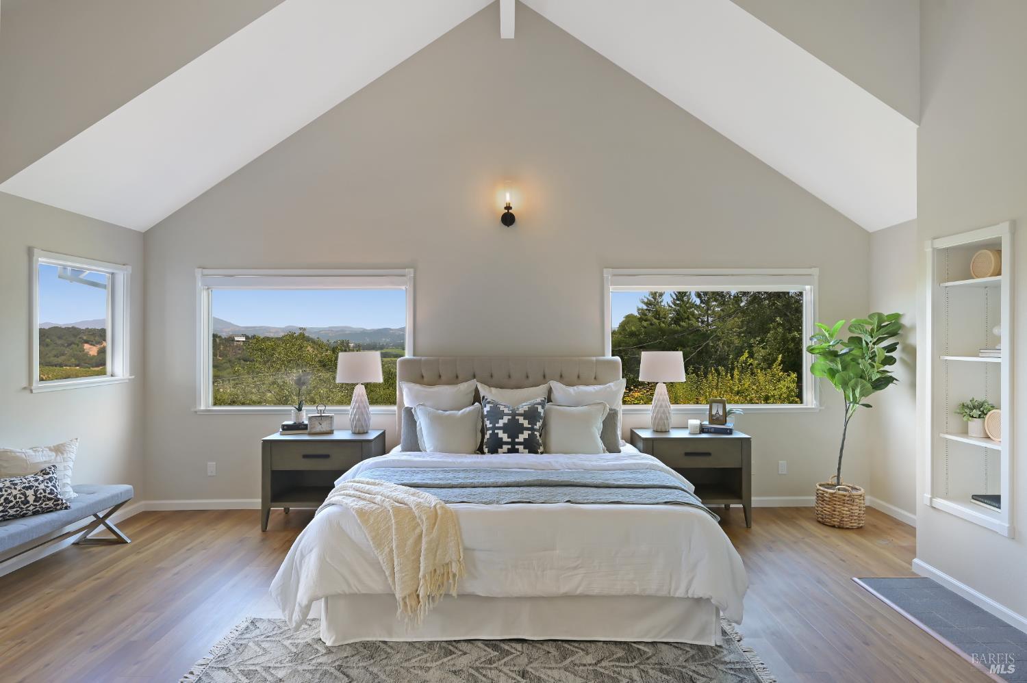 Detail Gallery Image 21 of 48 For 2547 Lewis Dr, Sebastopol,  CA 95472 - 3 Beds | 3 Baths