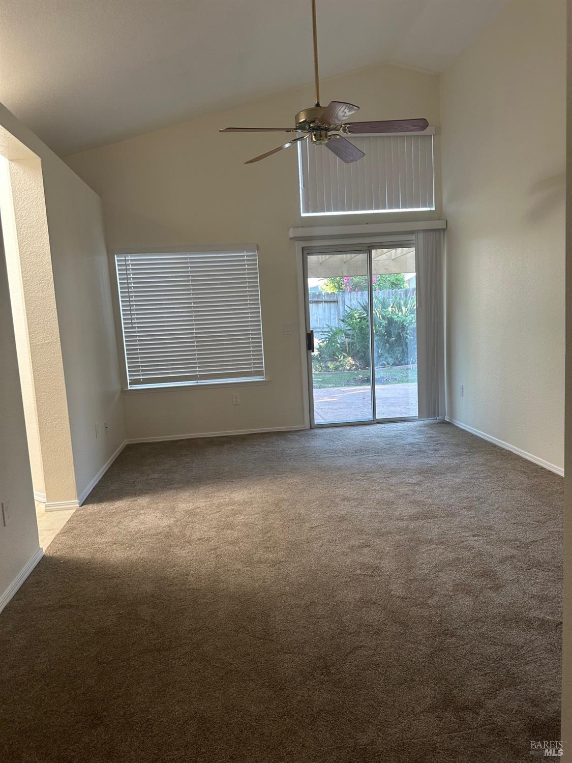 Detail Gallery Image 7 of 9 For 767 Raven Dr, Vacaville,  CA 95687 - 3 Beds | 2 Baths