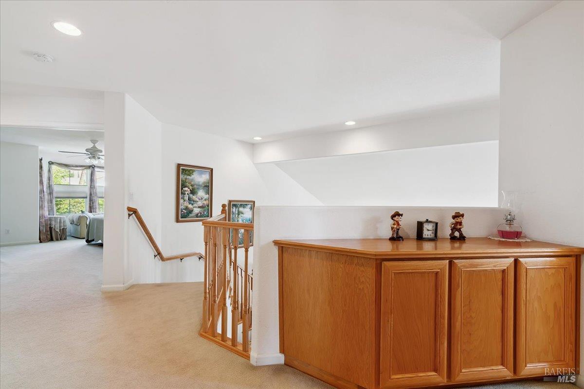 Detail Gallery Image 20 of 34 For 2855 Shelter Hill Dr, Fairfield,  CA 94534 - 4 Beds | 3/1 Baths