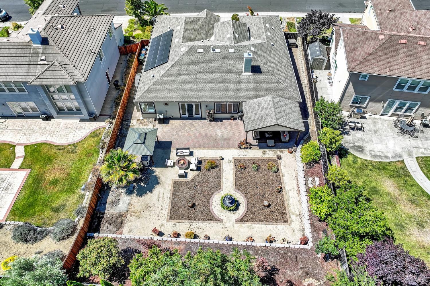 Detail Gallery Image 22 of 94 For 505 Arguello Dr, Benicia,  CA 94510 - 4 Beds | 3 Baths