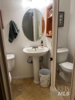 Detail Gallery Image 14 of 18 For 1073 Golf Course Dr, Rohnert Park,  CA 94928 - 2 Beds | 1/1 Baths