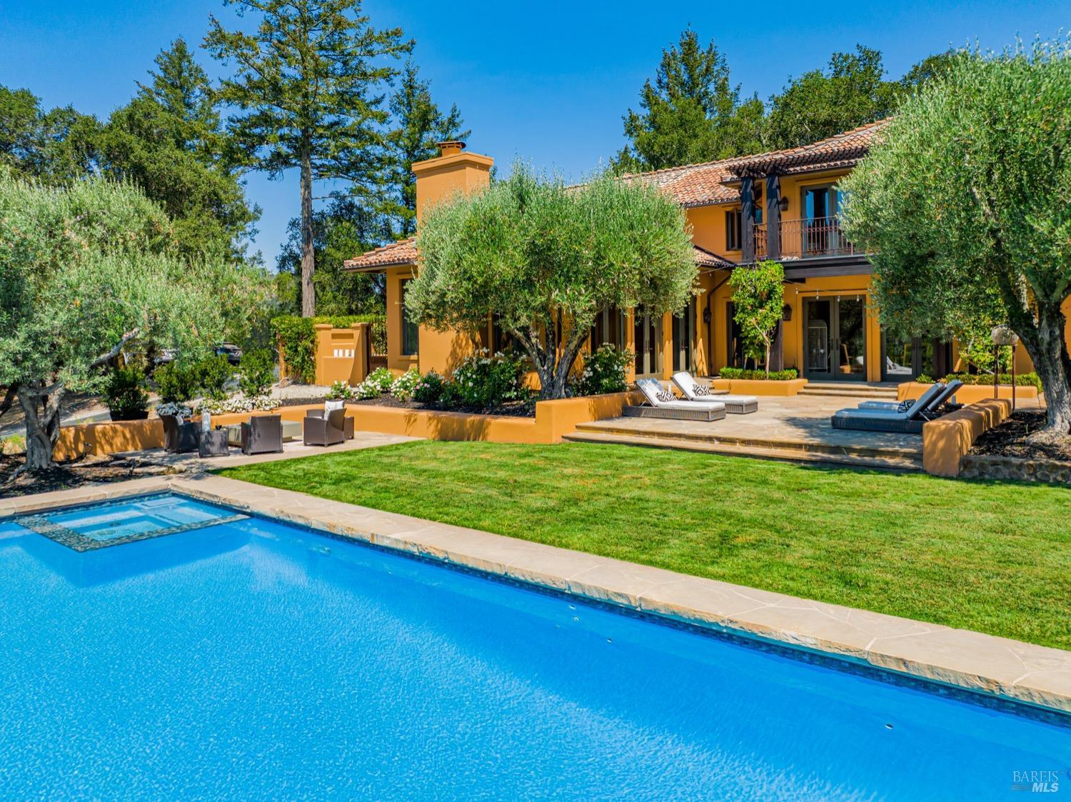Detail Gallery Image 39 of 98 For 8320 Franz Valley Rd, Calistoga,  CA 94515 - 8 Beds | 8/2 Baths
