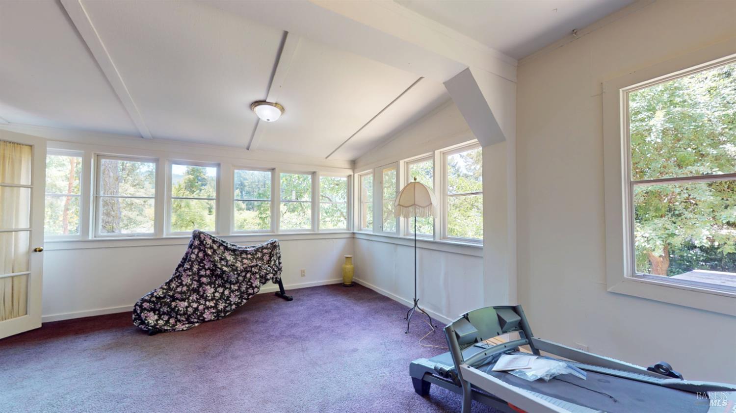 Detail Gallery Image 6 of 16 For 65235 Hwy 271 Hwy, Leggett,  CA 95585 - 4 Beds | 2 Baths