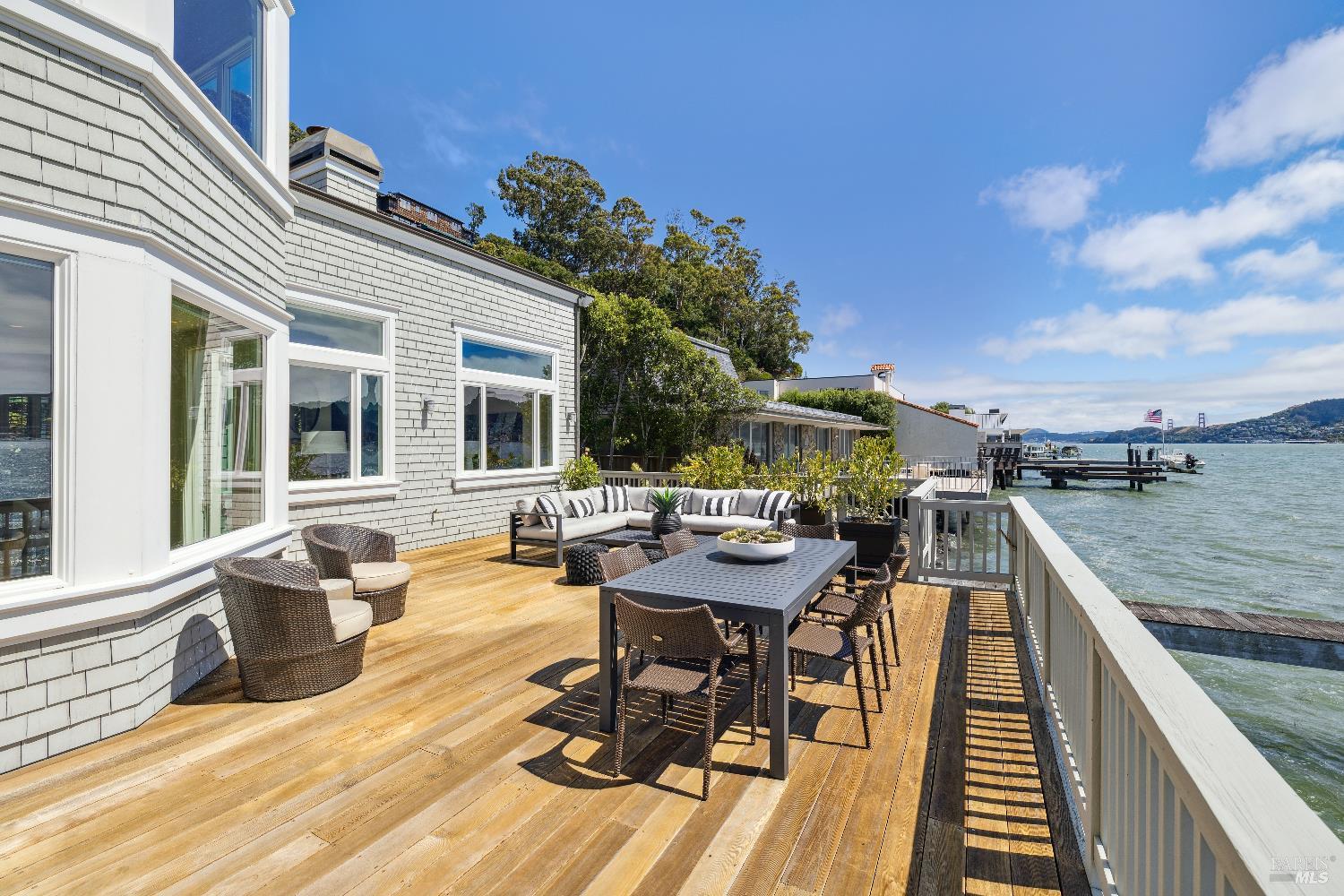 Detail Gallery Image 48 of 60 For 21 W Shore Rd, Belvedere Tiburon,  CA 94920 - 3 Beds | 3/1 Baths