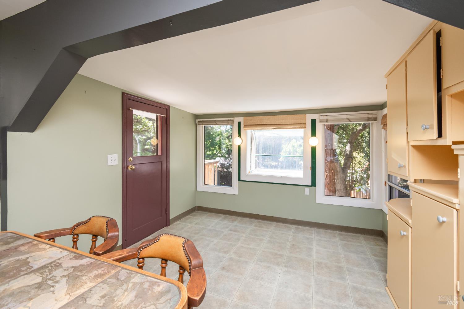 Detail Gallery Image 31 of 53 For 431 E Berna Ave, Napa,  CA 94559 - 3 Beds | 2 Baths