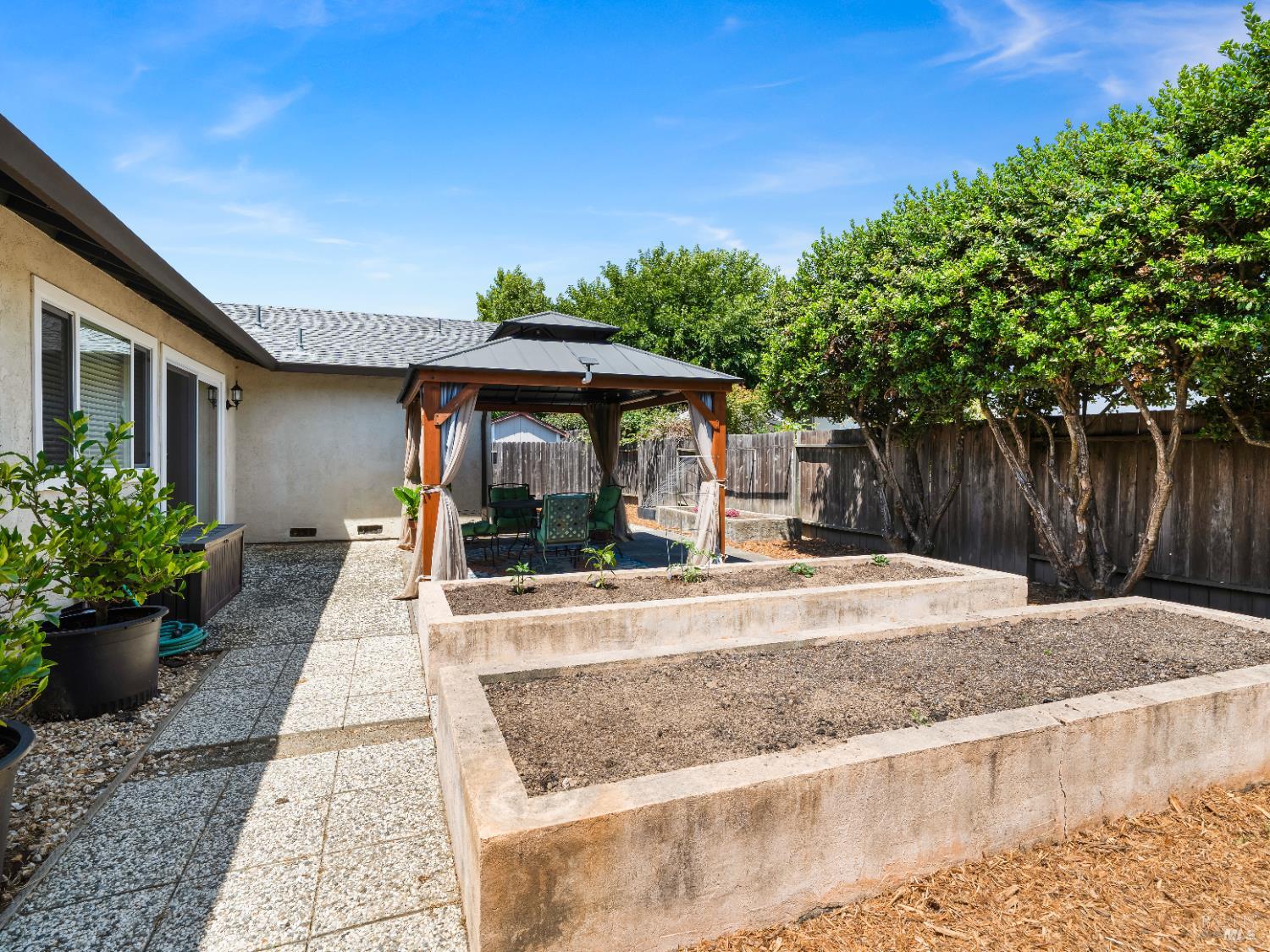 Detail Gallery Image 34 of 47 For 1512 Mayflower Pl, Santa Rosa,  CA 95403 - 3 Beds | 2 Baths