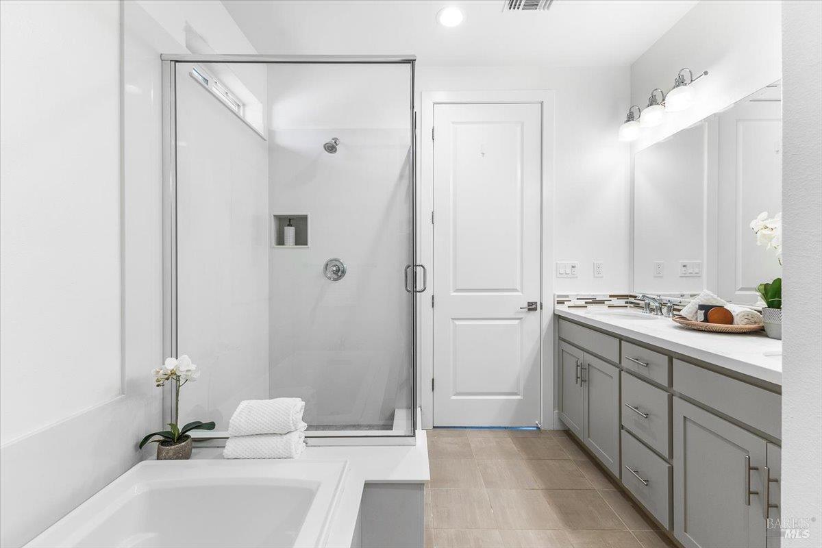 Detail Gallery Image 25 of 35 For 901 Prospect Ave, Santa Rosa,  CA 95409 - 4 Beds | 2/1 Baths
