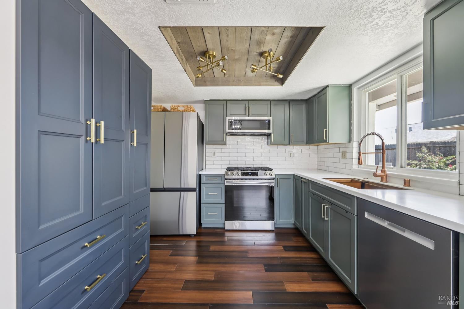 Detail Gallery Image 9 of 32 For 309 Nancy Ln, Vacaville,  CA 95687 - 3 Beds | 2 Baths