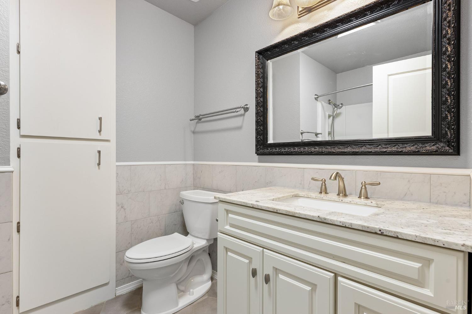 Detail Gallery Image 14 of 28 For 406 April Ct, Vacaville,  CA 95687 - 3 Beds | 2 Baths