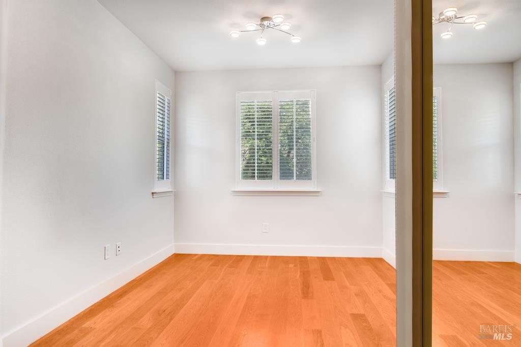Detail Gallery Image 24 of 29 For 2580 Peterson Creek Dr, Santa Rosa,  CA 95403 - 4 Beds | 3 Baths