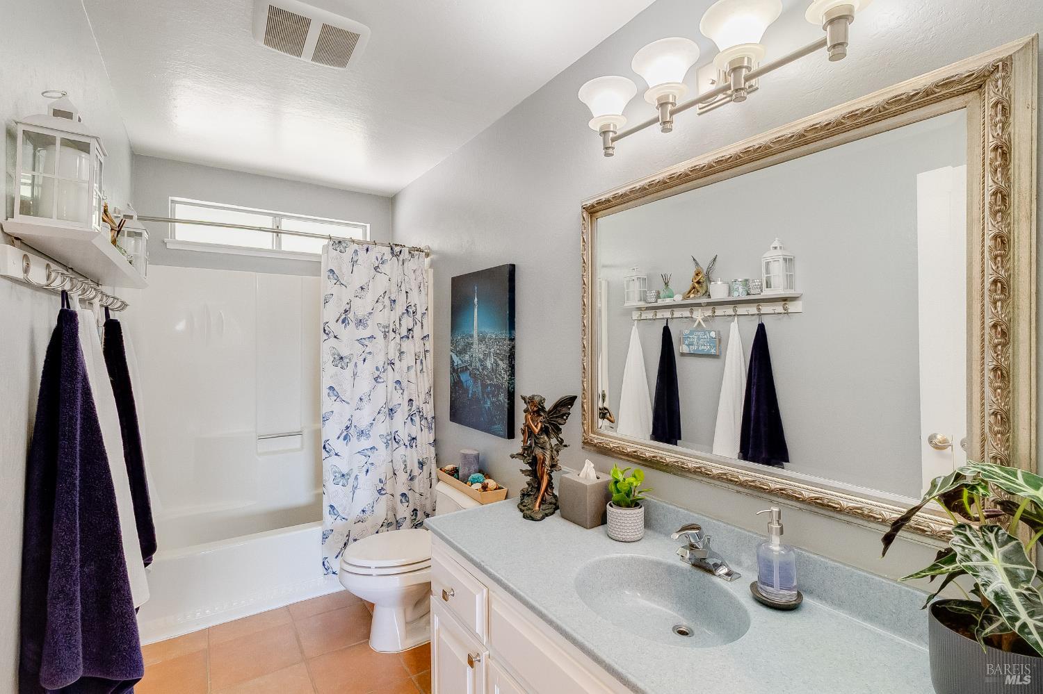 Detail Gallery Image 28 of 54 For 1229 Monte Vista Ct, Benicia,  CA 94510 - 4 Beds | 3 Baths