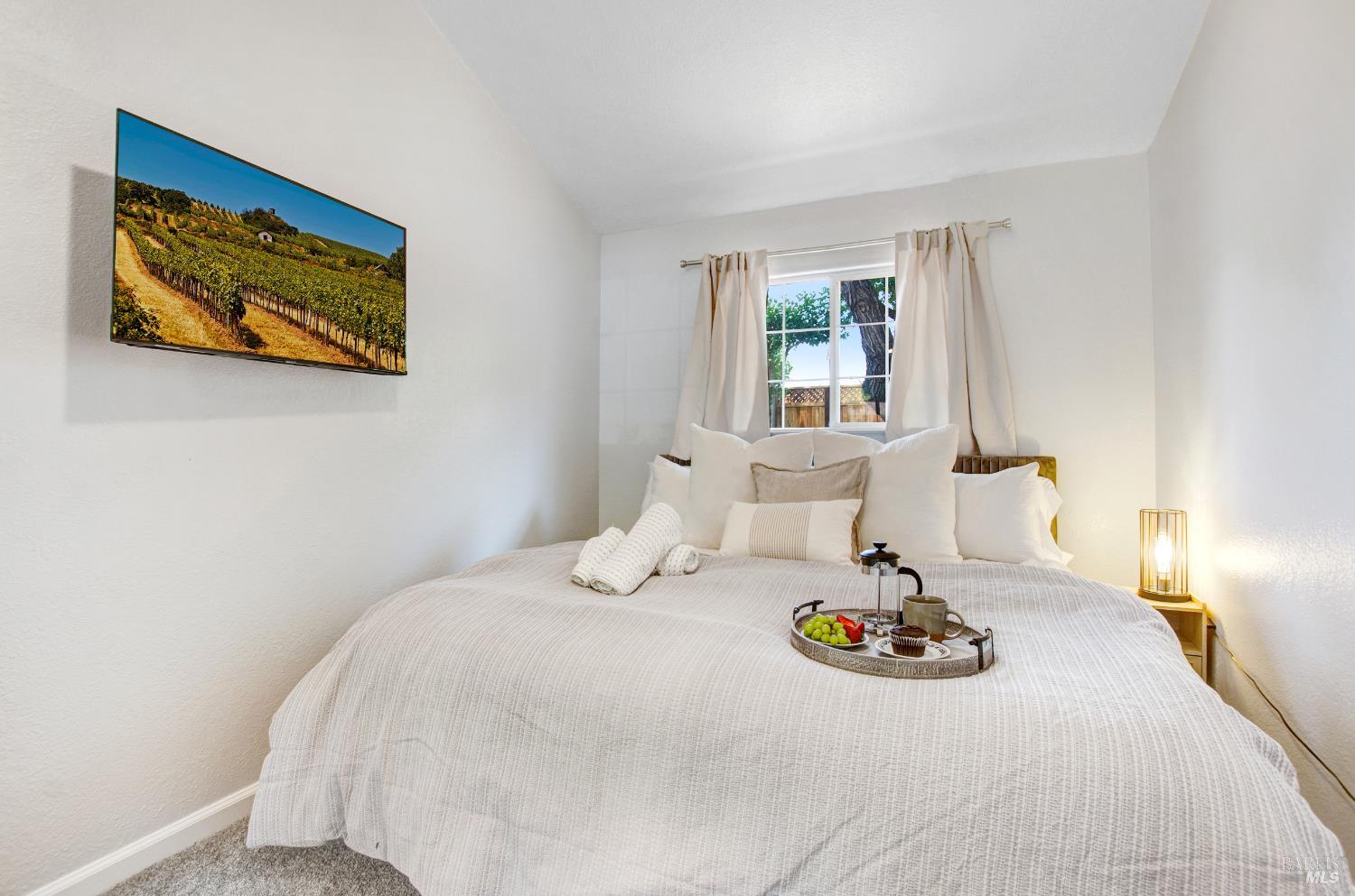 Detail Gallery Image 27 of 36 For 2721 Comanche St, Santa Rosa,  CA 95403 - 3 Beds | 2 Baths