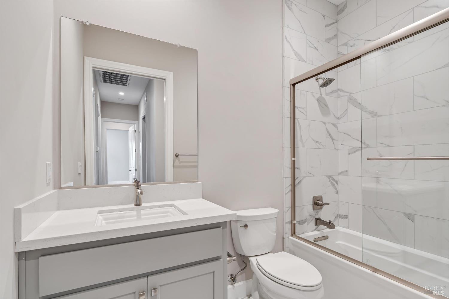 Detail Gallery Image 13 of 34 For 4716 Paulette Pl, Santa Rosa,  CA 95403 - 3 Beds | 2 Baths