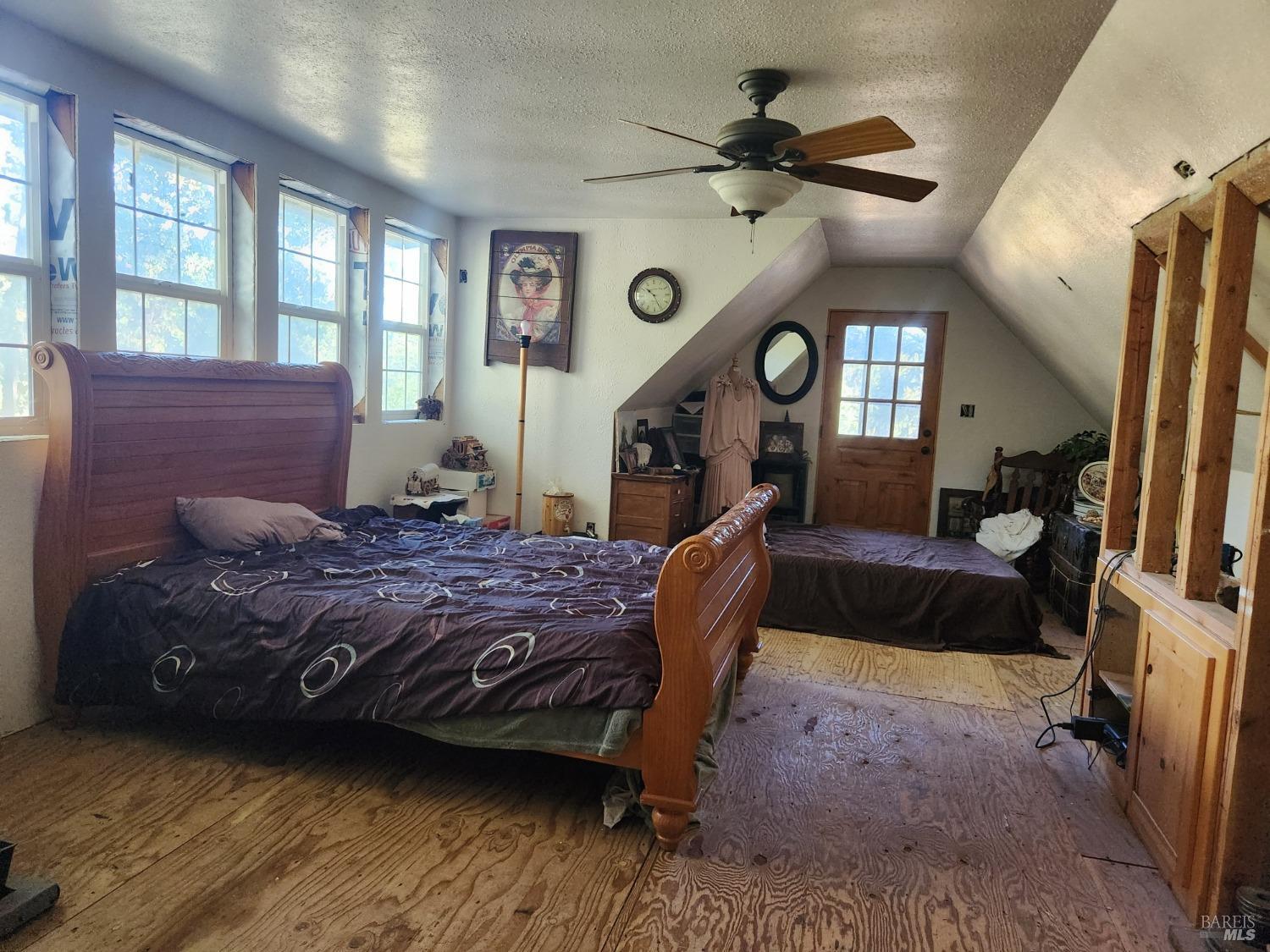 Detail Gallery Image 21 of 43 For 97420 Mina Rd, Covelo,  CA 95428 - 2 Beds | 1 Baths