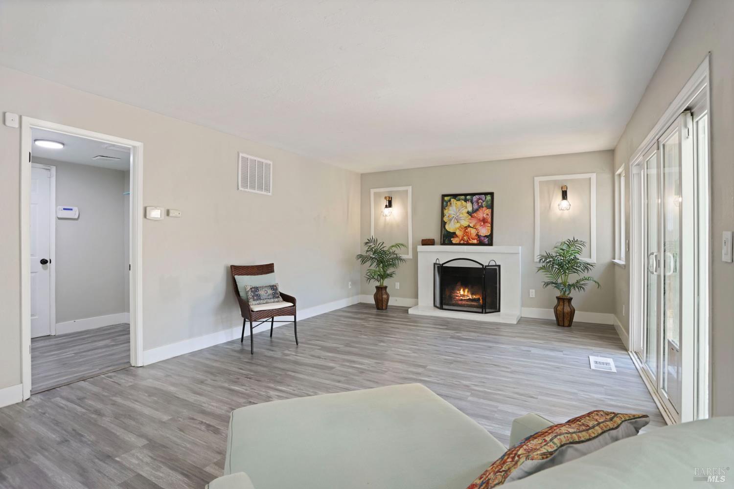 Detail Gallery Image 22 of 51 For 4881 Regency Pl, Fairfield,  CA 94534 - 3 Beds | 2/1 Baths