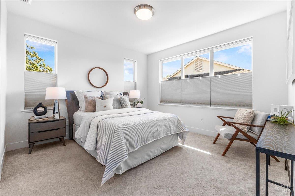 Detail Gallery Image 20 of 35 For 901 Prospect Ave, Santa Rosa,  CA 95409 - 4 Beds | 2/1 Baths