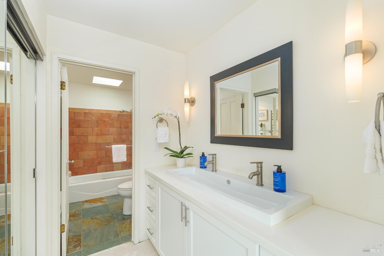 Detail Gallery Image 20 of 33 For 490 Canal St #19,  San Rafael,  CA 94901 - 2 Beds | 1/1 Baths