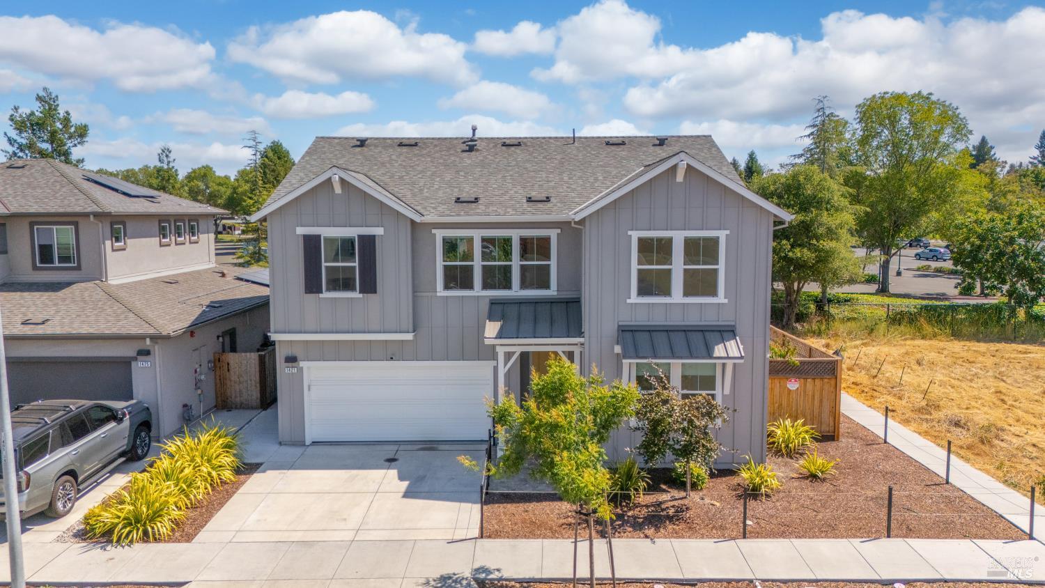 Detail Gallery Image 64 of 81 For 1421 Oak Cir, Rohnert Park,  CA 94928 - 4 Beds | 3/1 Baths